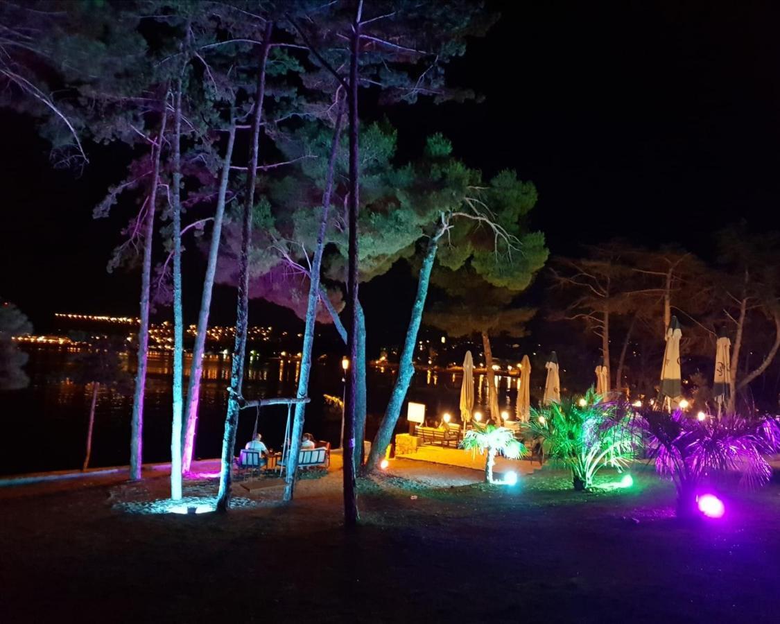 Apartments Mare & Mons Deluxe مالينسكا المظهر الخارجي الصورة