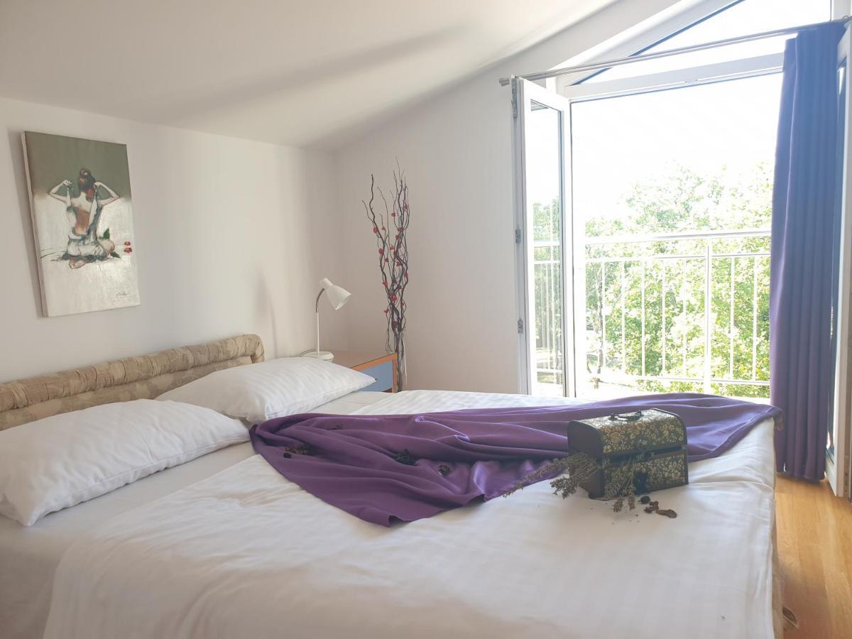Apartments Mare & Mons Deluxe مالينسكا المظهر الخارجي الصورة