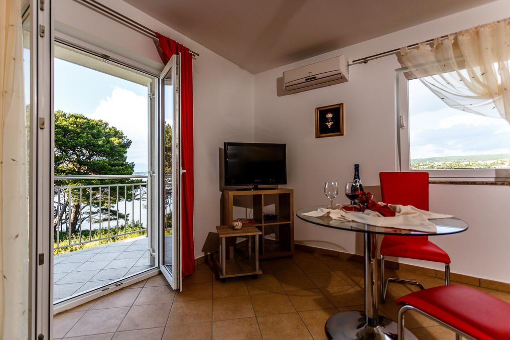 Apartments Mare & Mons Deluxe مالينسكا المظهر الخارجي الصورة
