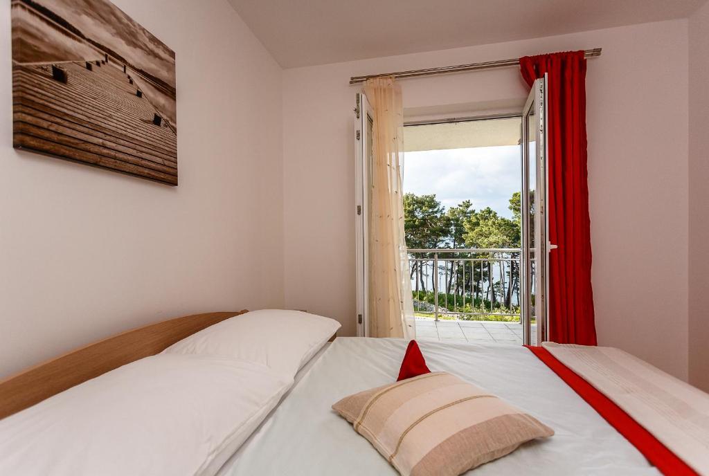 Apartments Mare & Mons Deluxe مالينسكا الغرفة الصورة