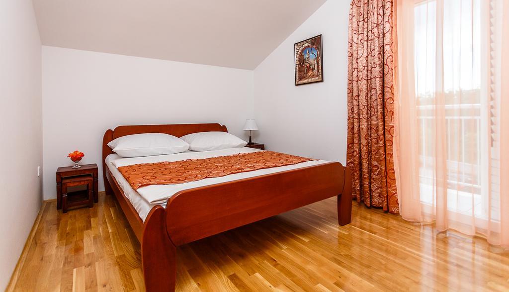 Apartments Mare & Mons Deluxe مالينسكا المظهر الخارجي الصورة