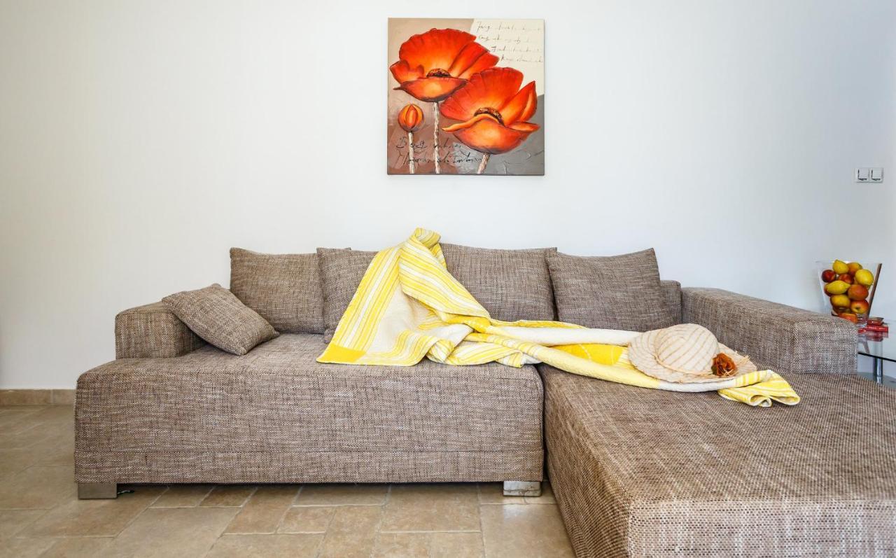 Apartments Mare & Mons Deluxe مالينسكا المظهر الخارجي الصورة